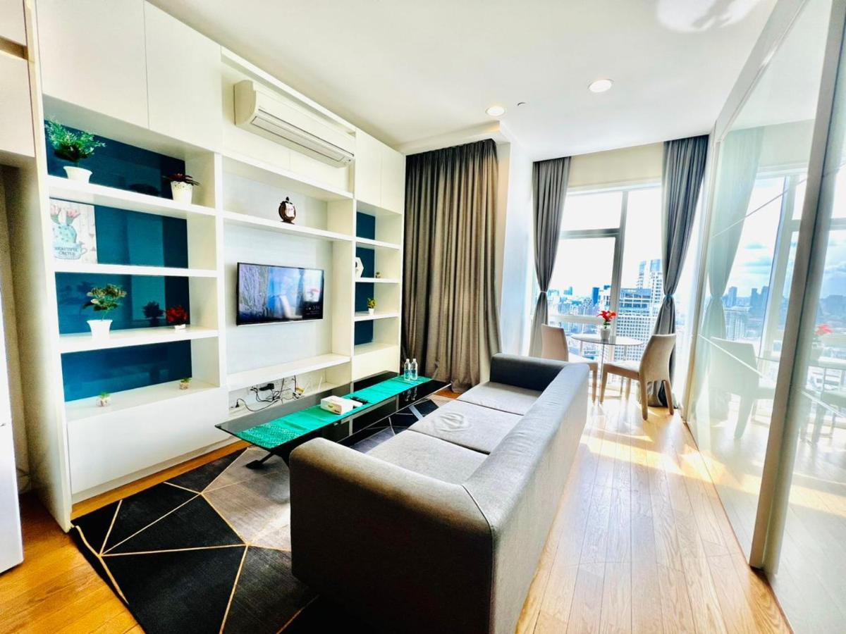 Ferienwohnung The Platinum Klcc By Cozy White Kuala Lumpur Exterior foto