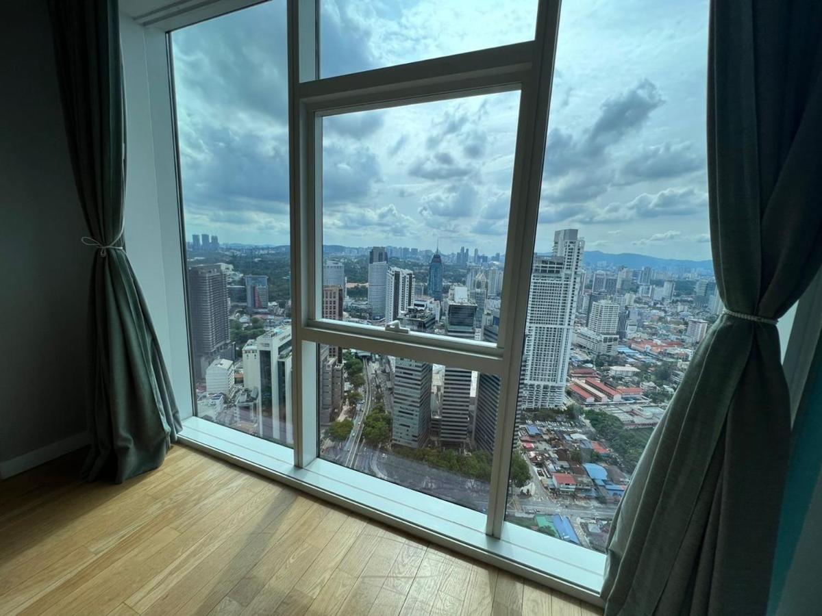 Ferienwohnung The Platinum Klcc By Cozy White Kuala Lumpur Exterior foto