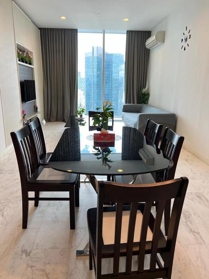 Ferienwohnung The Platinum Klcc By Cozy White Kuala Lumpur Exterior foto