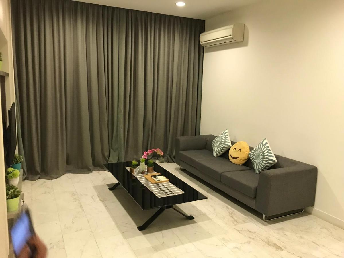 Ferienwohnung The Platinum Klcc By Cozy White Kuala Lumpur Exterior foto