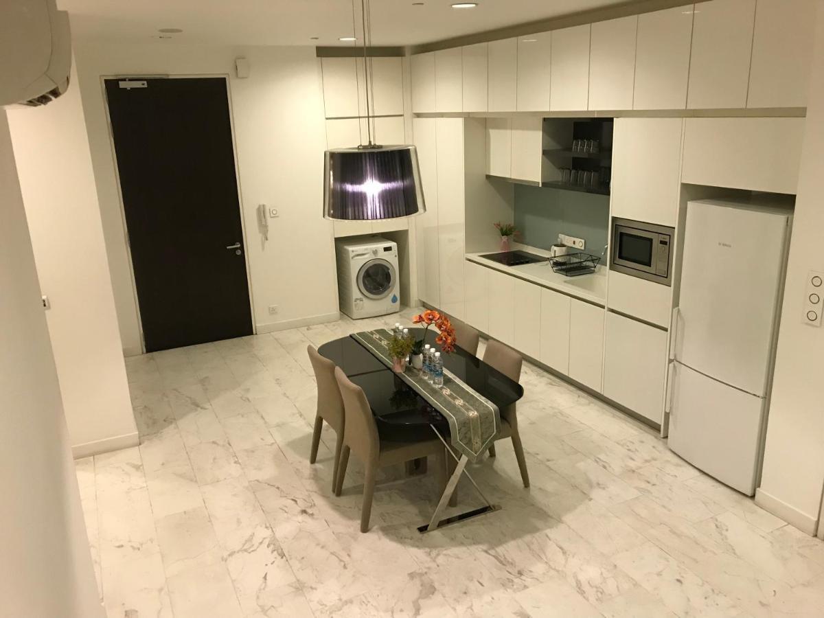 Ferienwohnung The Platinum Klcc By Cozy White Kuala Lumpur Exterior foto