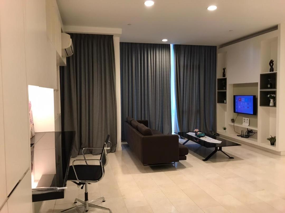 Ferienwohnung The Platinum Klcc By Cozy White Kuala Lumpur Exterior foto