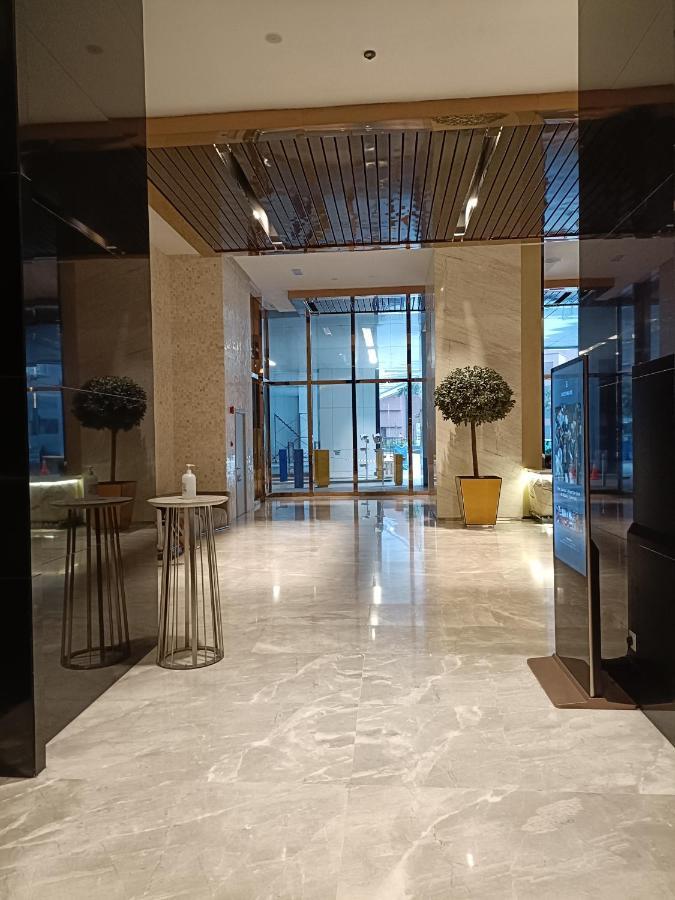 Ferienwohnung The Platinum Klcc By Cozy White Kuala Lumpur Exterior foto