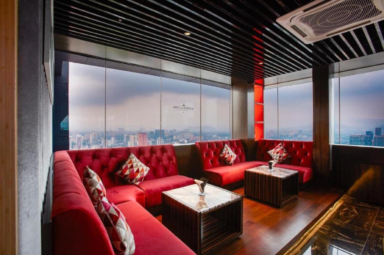 Ferienwohnung The Platinum Klcc By Cozy White Kuala Lumpur Exterior foto
